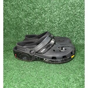 CROCS X Batman Boys Size 3 Shoes Classic Slip On Batmobile Style Sandals Sneaker